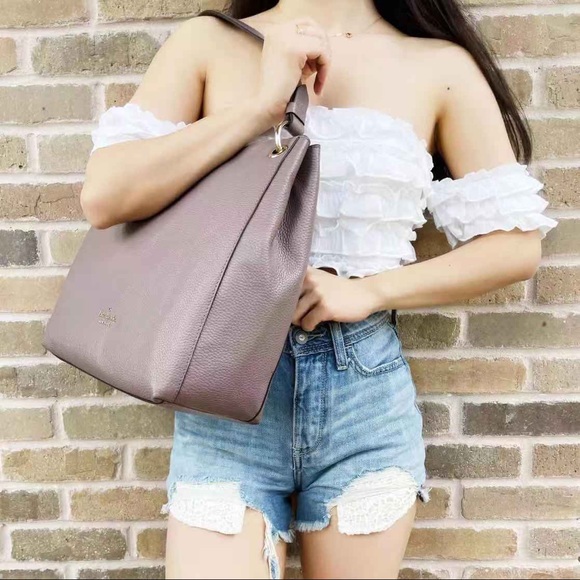 Kate Spade ♠️ Large Tote - Picture 3 of 4